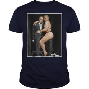 Poutine avec Trump Sexy sur le bureau t-shirt pour hommes